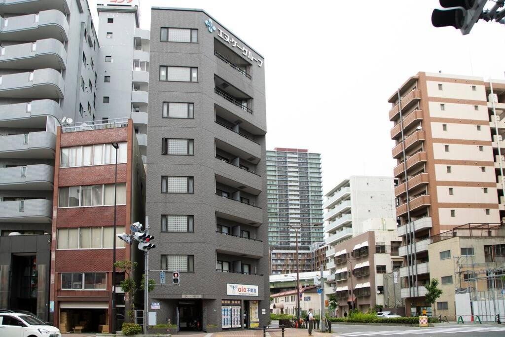 Apartemen Racine Namba
